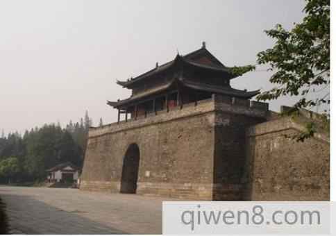 三國時期的麥城是現在什么地方?關羽是被葬在麥城么?