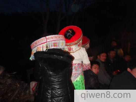 揭秘：神秘的苗家探娘街