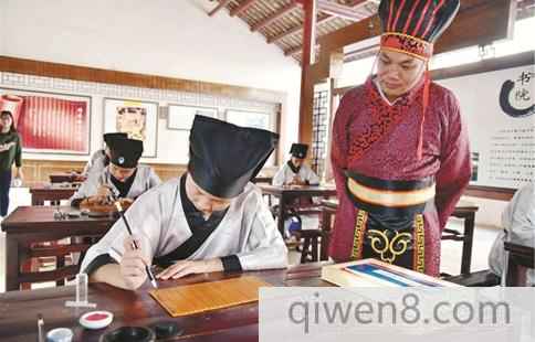 古代科舉考試分幾個等級?秀才、舉人和進士有什么區別?