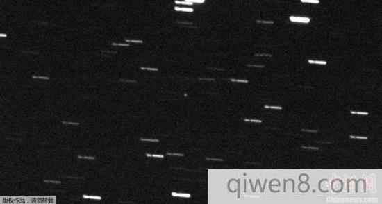 資料圖：NASA發布拍攝于2013年2月15日，阿根廷境內的小行星掠過地球的圖像。