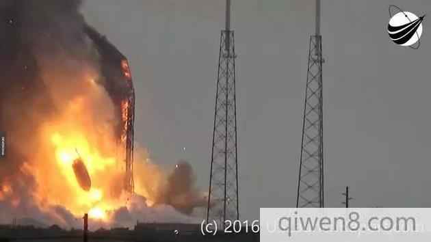 2016年9月1日，獵鷹9號火箭在燃料加注時發生事故，星箭全部炸毀。圖片來源：USLaunchReport.com