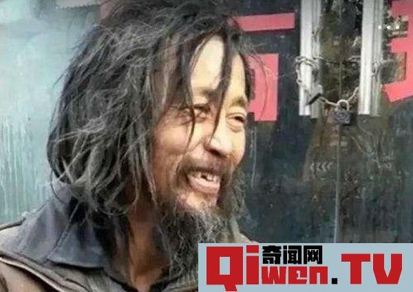 抖音上流浪的大師是誰 真實身份揭秘 原是公務員