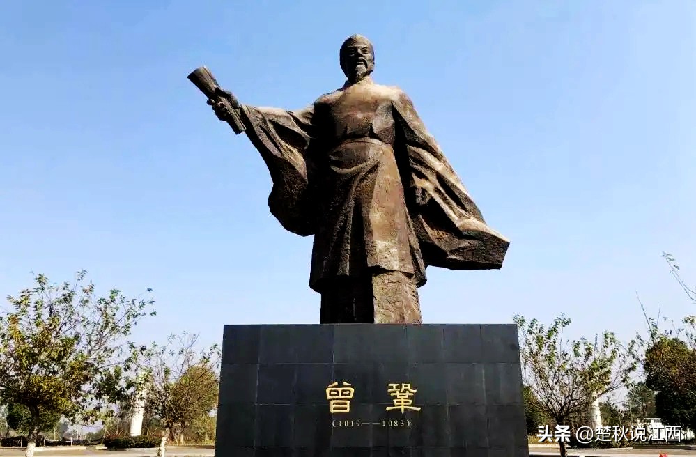 深圳這一古堡式客家圍龍屋，背后是一個家族的遷徙安家史