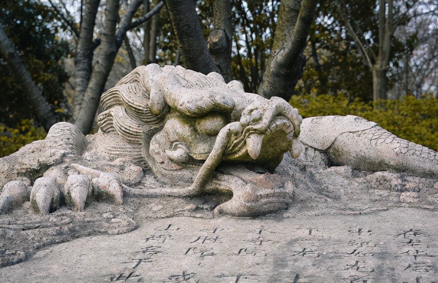杭州為保護一座小塔，建造了78公頃的公園，現今免費開放