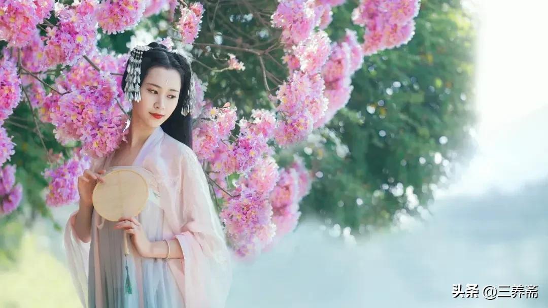 “人生若只如初見，何事秋風悲畫扇”究竟應該怎么理解呢？