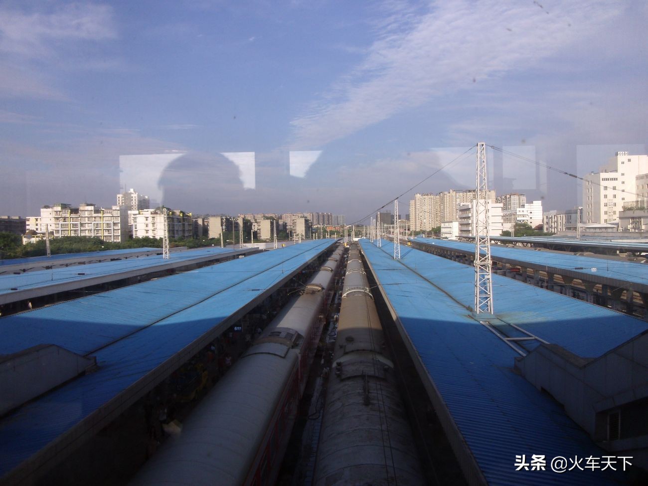 成都人習慣說的火車北站其實在鐵路部門一直叫成都站