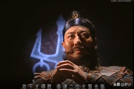 金庸小說中有哪些以為是王者,結果是青銅的人物?有十二個大弱雞