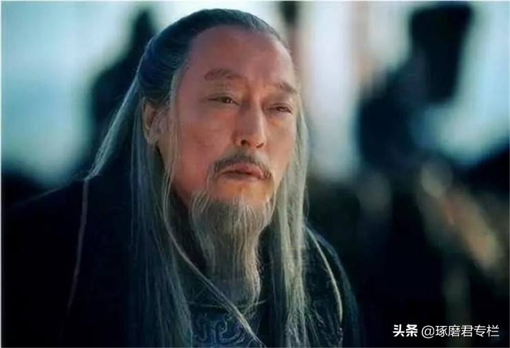 這2種人喜歡“扮豬吃老虎”,心機很重,我們要多留心