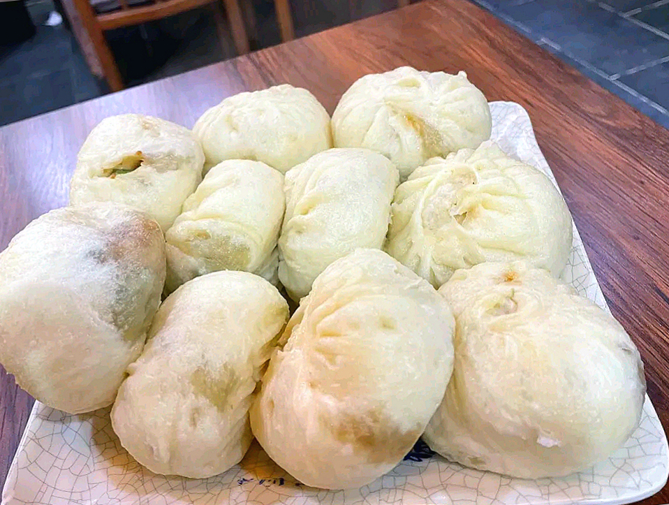 真材實料！成都地道的“大顆粒醬肉包”，每天人氣爆棚，味道巴適