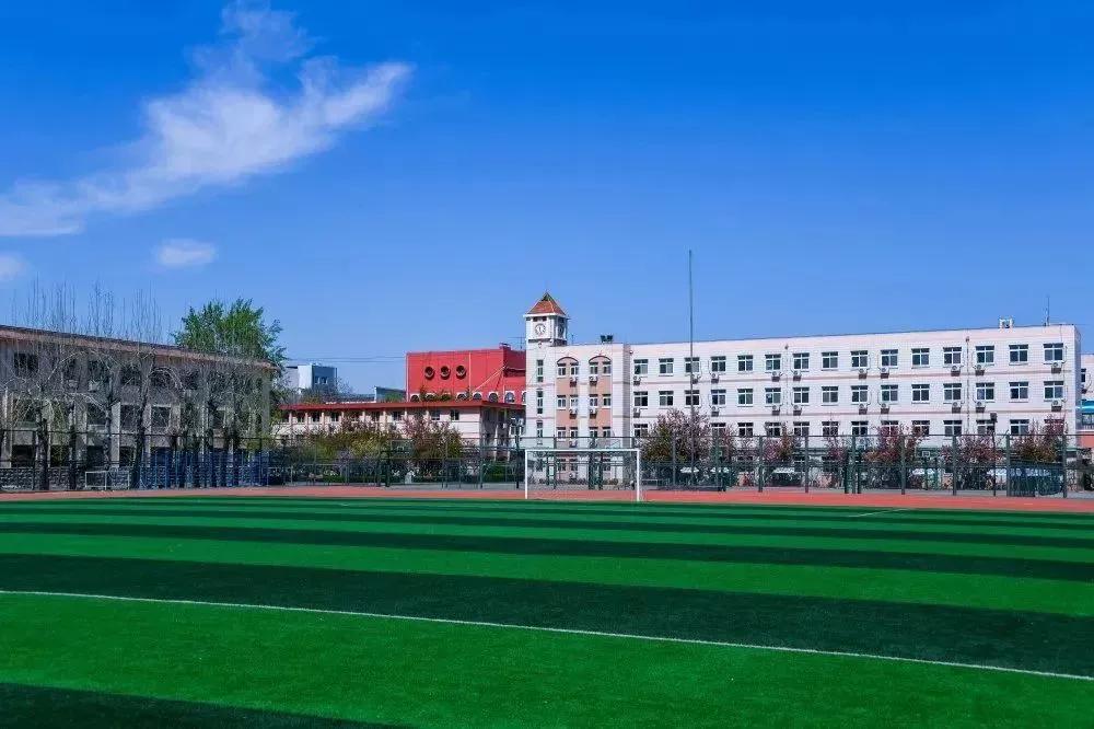 天津市普通高級中學（十五）天津市第七中學