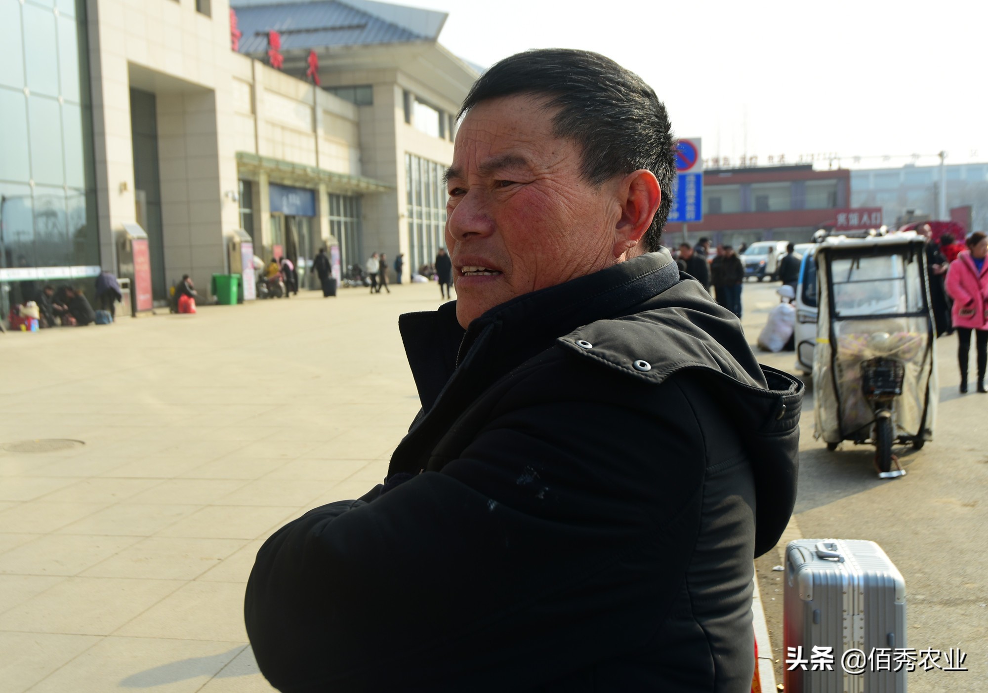 農民工討薪別作難，記牢3個電話和2個渠道，助大家早日拿到工錢
