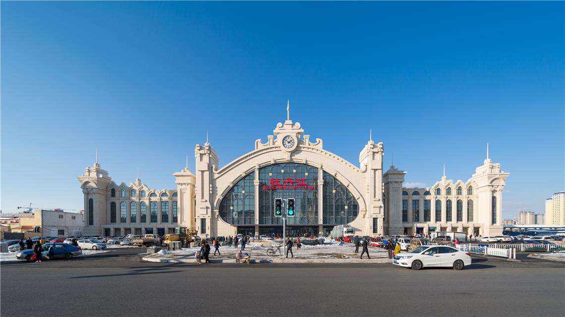 中央為建設東北，設8大超級高鐵站，沈陽鐵路局5個，哈爾濱局3個