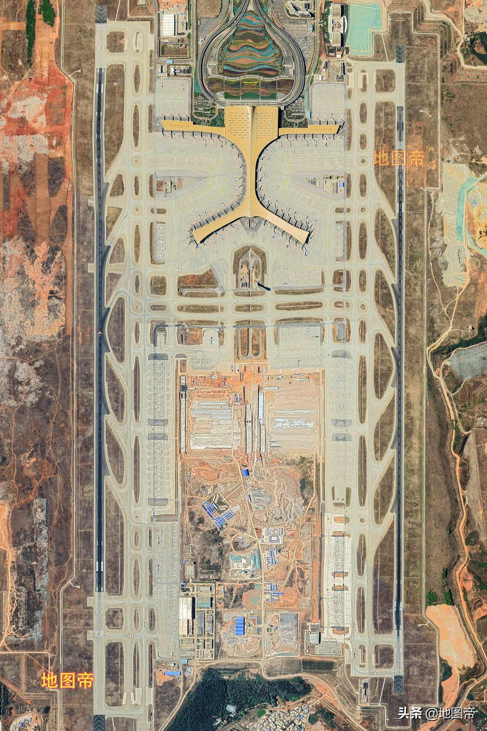 航拍昆明長水國際機場，我國第四個國家大型門戶樞紐機場