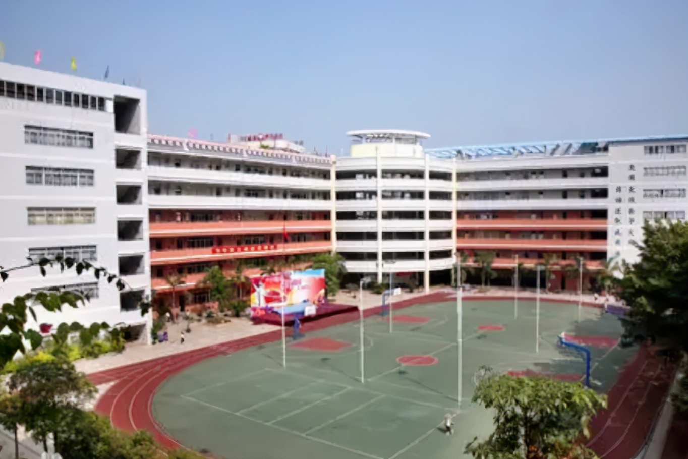 東莞這幾所“高水準”小學，學校當中的“佼佼者”，倍受家長青睞