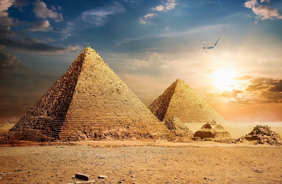 金字塔是外星文明建的？研究者提出多種假設，一個比一個神奇