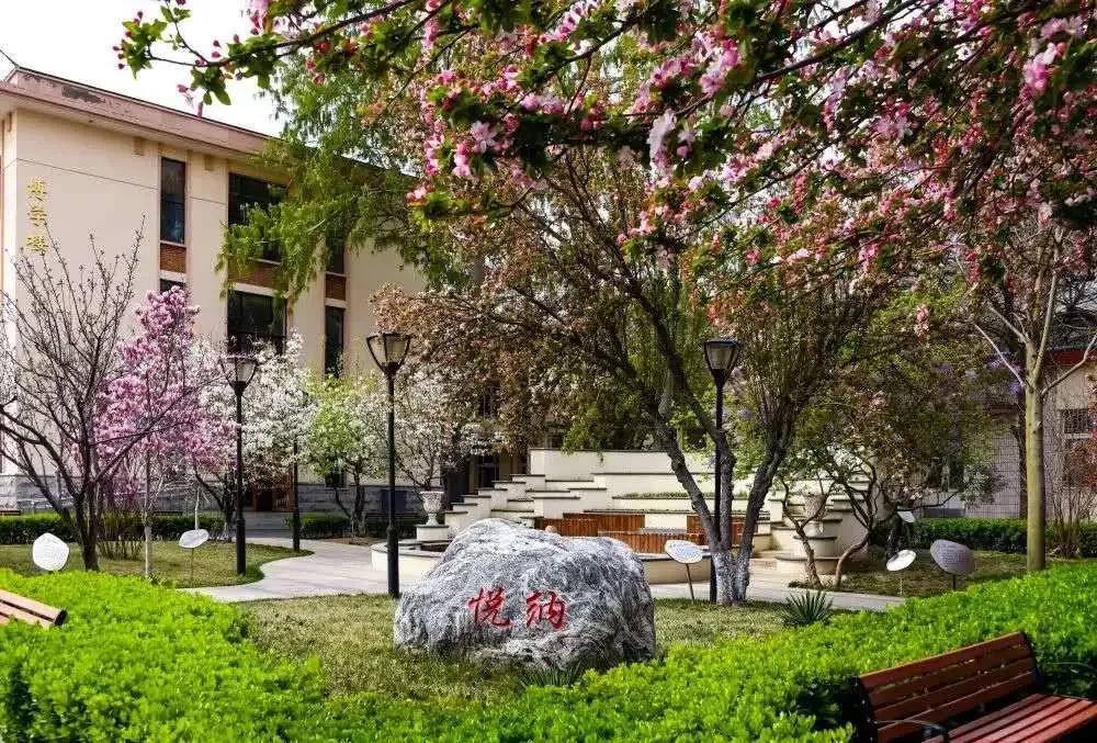 天津市普通高級中學（十五）天津市第七中學