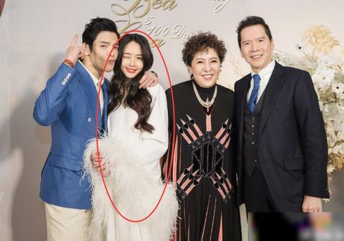 39歲的田樸珺和陳婷，因為王石和張藝謀，都過上了想要的生活？