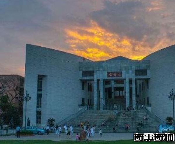 中國十大鬧鬼學校 南大碎尸案分尸2000多片 頭顱煮熟