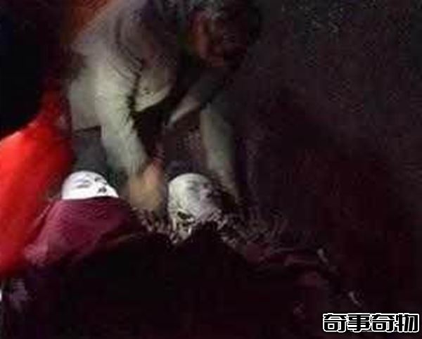 全球十大靈異事件 向幽靈祈禱喜得3金塊 值達6000澳元