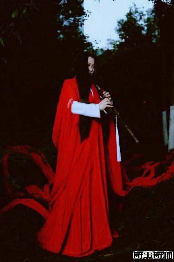 農村流傳的真實鬼故事 放牛竟然看到一群女鬼在洗頭