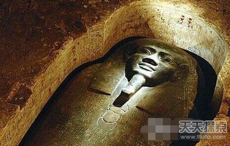 詛咒真的存在嗎 這些遭受神秘詛咒碰上它們的人最后都遇上不幸