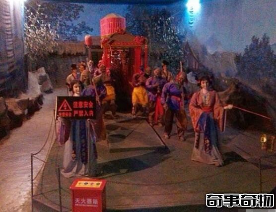 重慶豐都為什么叫鬼城 司機深夜竟遇到女鬼坐車收紙灰錢