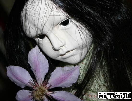 禁曲奶奶背著洋娃娃 比妹妹背著洋娃娃更恐怖 歌詞故事