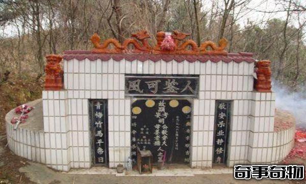 農村流傳的真實鬼故事 放牛竟然看到一群女鬼在洗頭