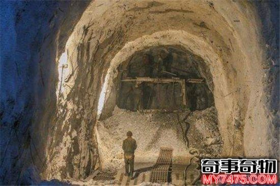 世界之謎瑪雅古隧道之謎 瑪雅地下古隧道圖片