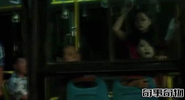 湘西定雞術 揭秘湘西民間秘術未解之謎 解讀