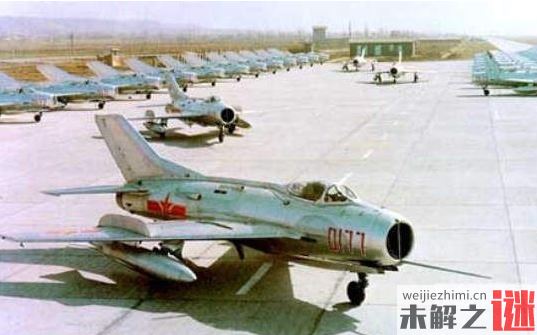 解秘98年中國空軍大漠追擊UFO事件