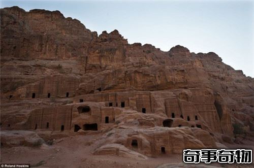 佩特拉遺址發現巨型平臺（附 約旦佩特拉遺址位置圖）