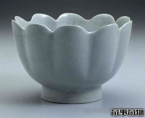 臺北故宮十大鎮館之寶 翠玉白菜上榜件件獨具匠心
