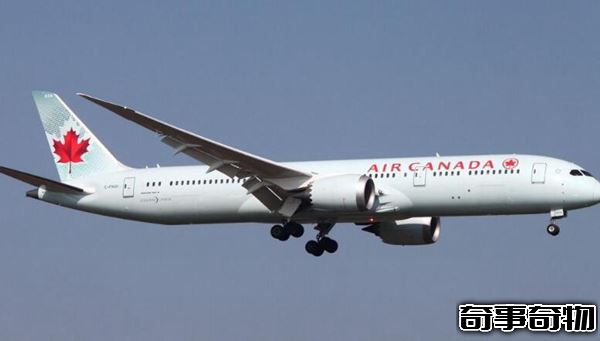 飛機氣流顛簸會墜機嗎 坐飛機遇上顛簸該怎么辦