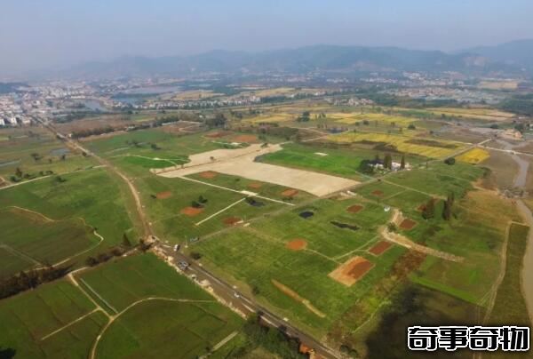 良渚古城遺址位于浙江省哪里 杭州瓶窯鎮內（2019年申遺成功）