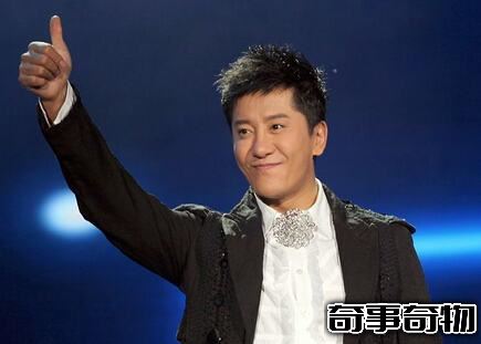 考古學家發現50萬年前被動物咬死的人類的骨頭